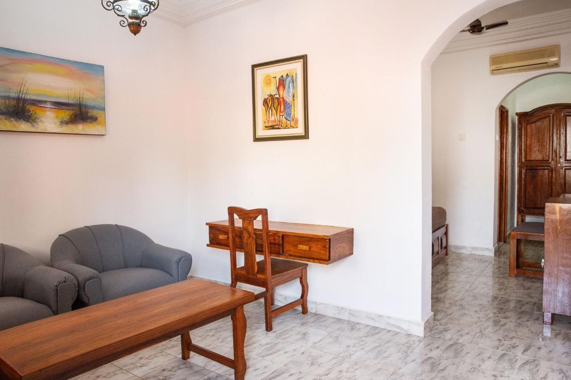 Seaview Gardens Hotel Кололі Екстер'єр фото