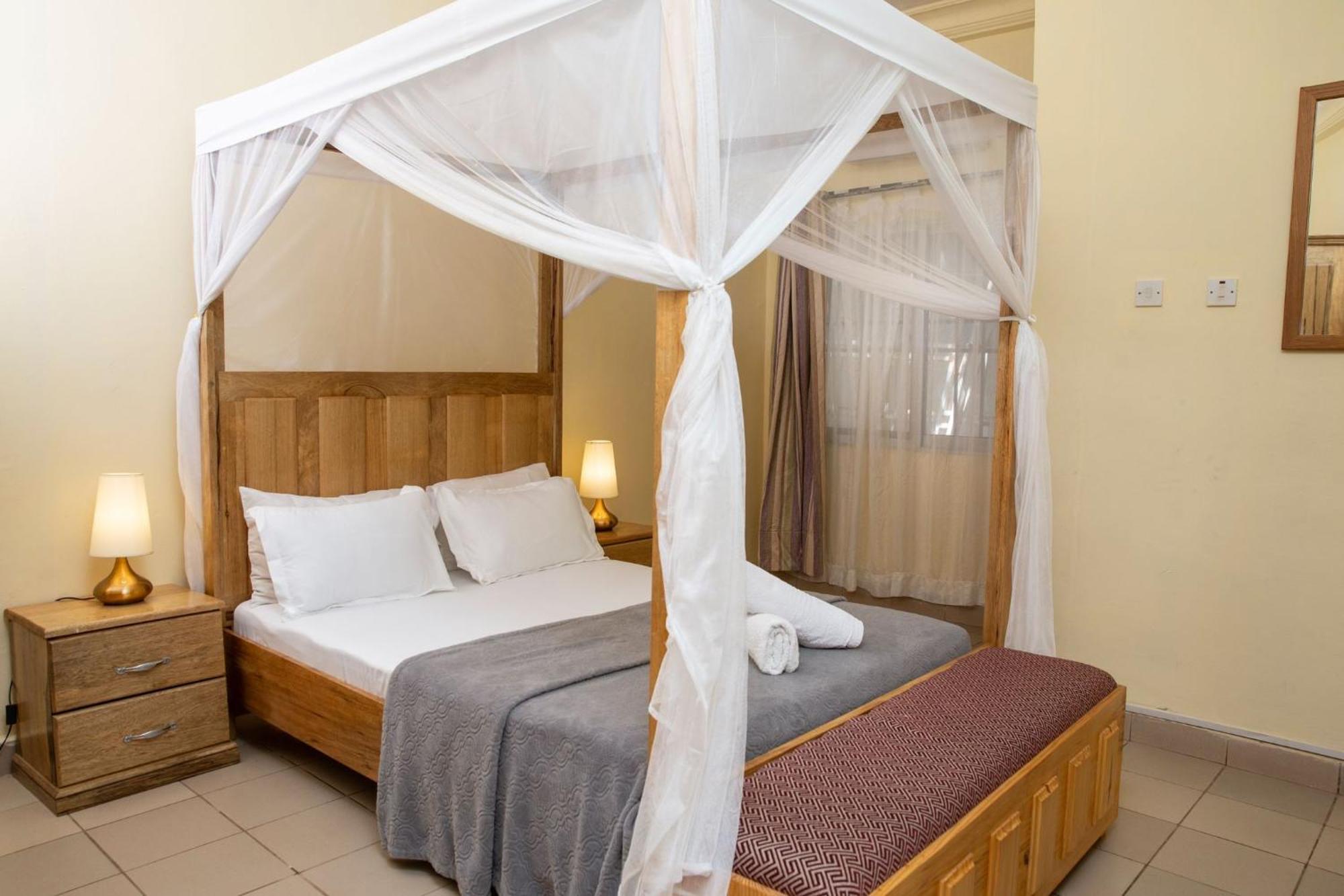 Seaview Gardens Hotel Кололі Екстер'єр фото